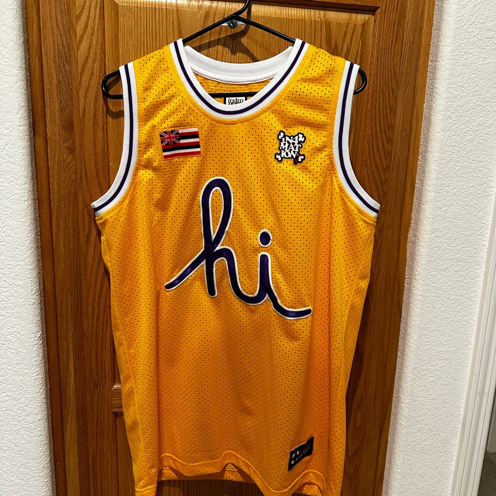 In4mation mens jersey medium new without tags